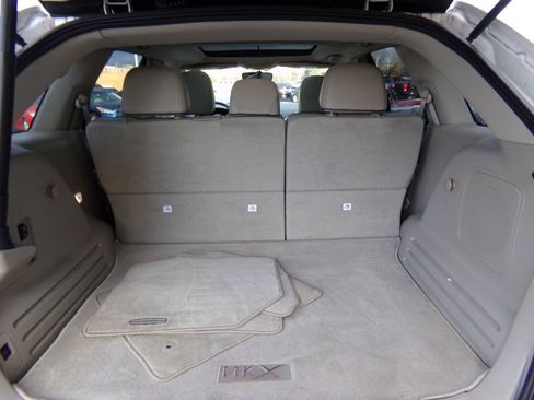 Used 2012 Lincoln MKX FWD image 21