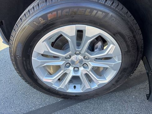 Certified 2023 Chevrolet Silverado 1500 LTZ w/ LTZ Premium Package image 15