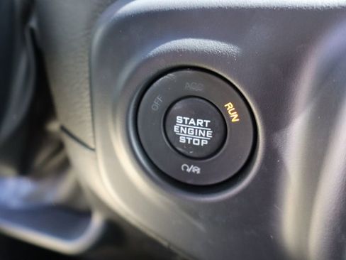 Used 2022 Jeep Wrangler Unlimited Sport image 20