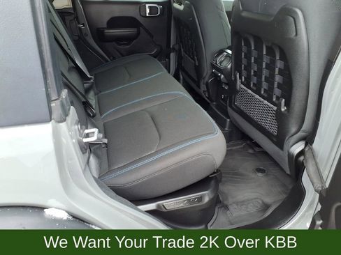 Used 2023 Jeep Wrangler Unlimited Rubicon 4xe w/ Steel Bumper Group image 20