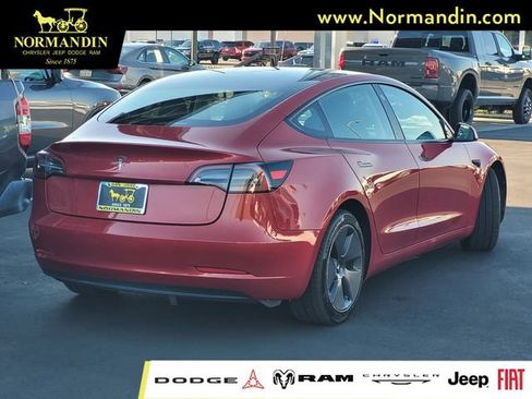 Used 2023 Tesla Model 3 Standard Range RWD image 4