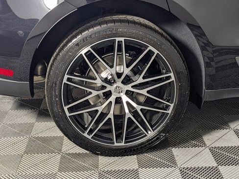 New 2026 Porsche Macan Turbo AWD/4WD image 13
