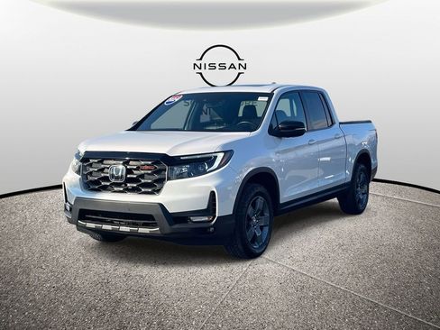 Used 2024 Honda Ridgeline TrailSport image 4