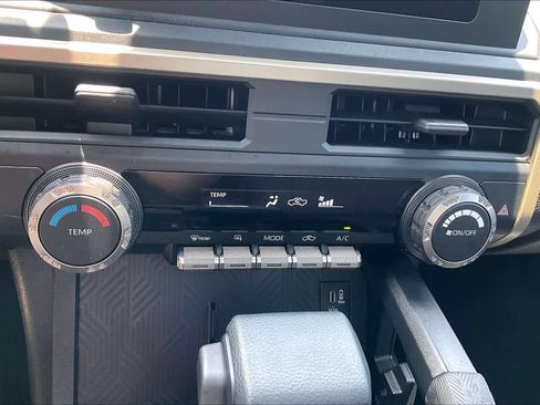 Used 2024 Toyota Tacoma SR RWD image 31