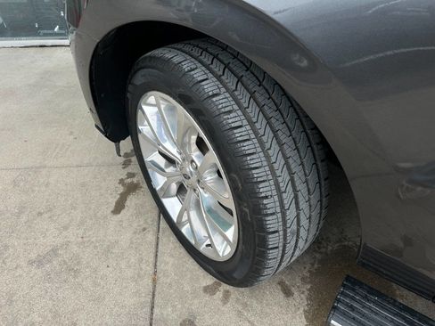 Used 2018 Ford Expedition Limited w/ Equipment Group 302A image 42