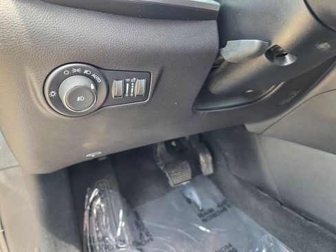 Used 2025 Jeep Compass Limited AWD/4WD image 21