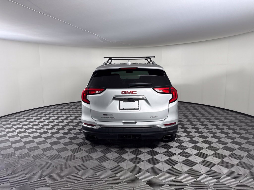 Used 2019 GMC Terrain SLT w/ Preferred Package AWD/4WD image 4