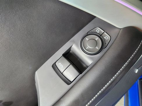Used 2024 Chevrolet Camaro LT RWD image 31
