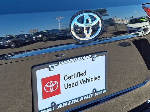 Certified 2022 Toyota Highlander XLE image 29