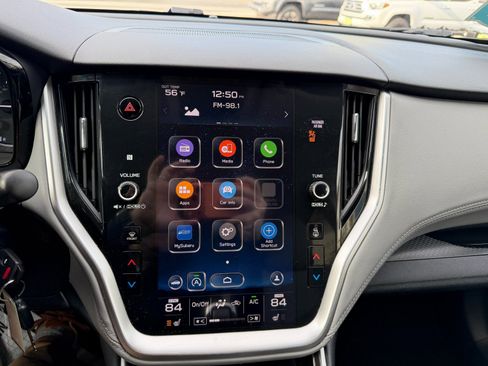 Used 2020 Subaru Outback Premium image 11