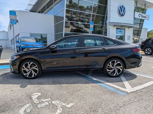 New 2026 Volkswagen Jetta SEL image 3