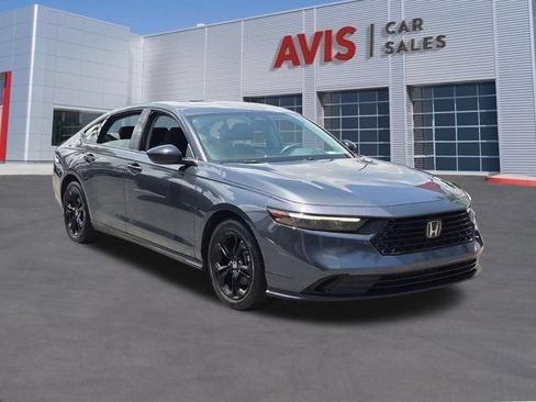 Used 2025 Honda Accord SE image 3