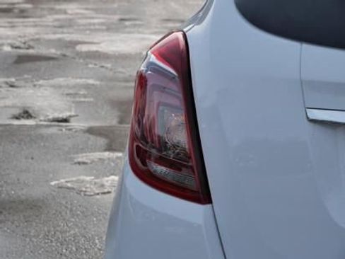 Used 2022 Buick Encore Preferred w/ Safety Package image 36