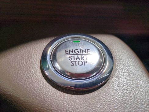 Certified 2023 Lincoln Aviator Reserve w/ Equipment Group 201A image 22