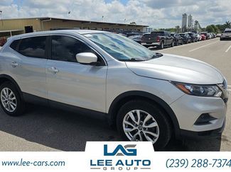 Used 2021 Nissan Rogue Sport S FWD video 1