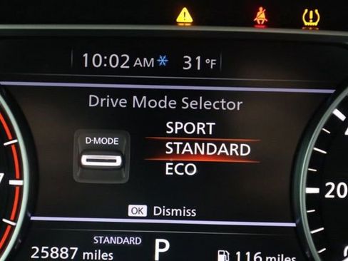 Used 2023 Nissan Rogue SL w/ SL Premium Package image 26