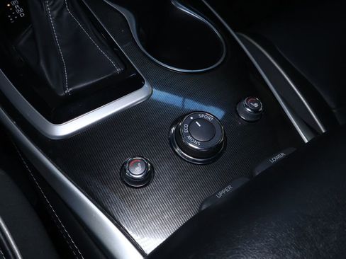 Used 2019 INFINITI QX60 Luxe w/ Essential Package image 37