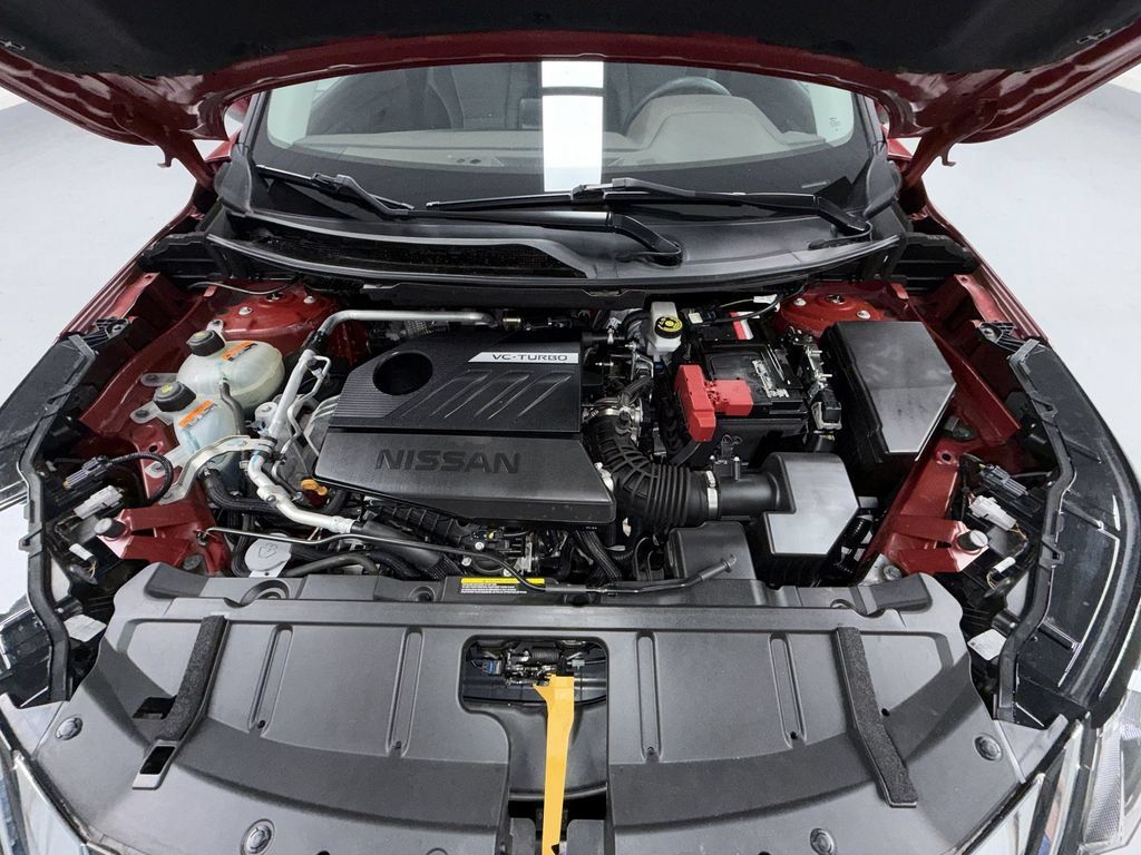 Used 2023 Nissan Rogue SV AWD/4WD image 13