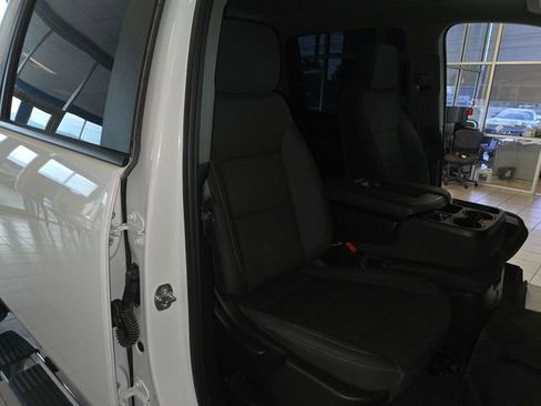 Used 2025 Chevrolet Silverado 2500 LT AWD/4WD image 24