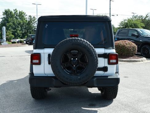 Used 2022 Jeep Wrangler Unlimited Sport AWD/4WD image 7