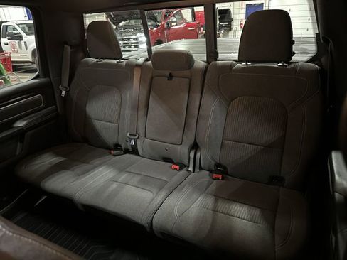 Used 2021 RAM 1500 Big Horn image 27