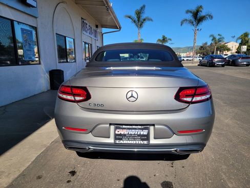 Used 2019 Mercedes-Benz C 300 C 300 image 4