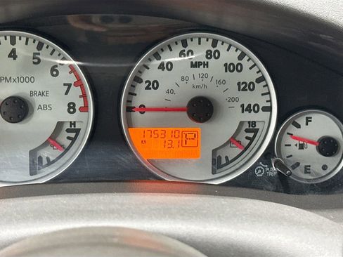 Used 2015 Nissan Xterra PRO-4X w/ Pro-4x Leather Package image 32