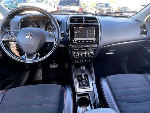 Used 2024 Mitsubishi Outlander Sport AWD image 21