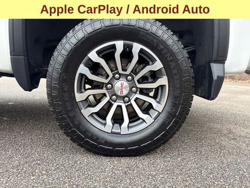 Used 2023 GMC Sierra 1500 AT4 w/ Technology Package image 9