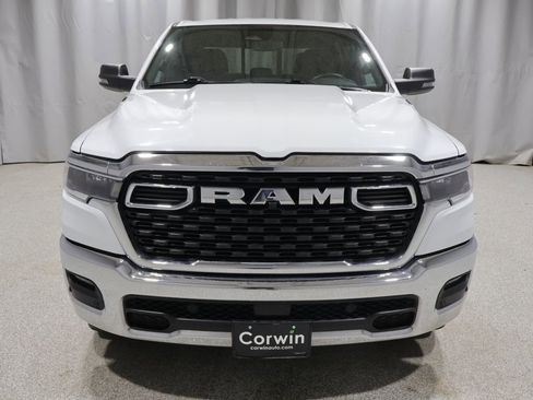 Used 2025 RAM 1500 Big Horn AWD/4WD image 8