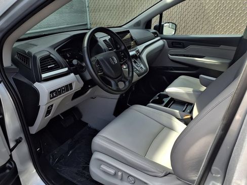 Used 2024 Honda Odyssey EX-L image 15