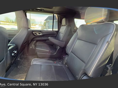 Used 2021 GMC Yukon XL SLT w/ SLT Luxury Plus Package image 36