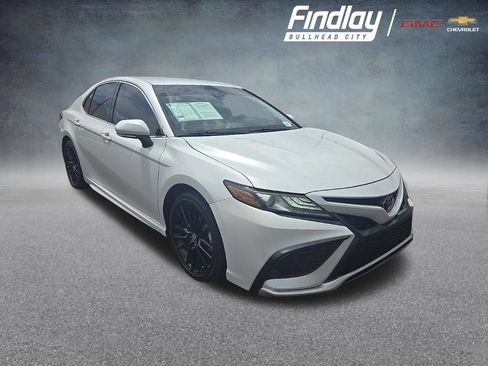 Used 2023 Toyota Camry XSE FWD image 1