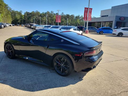 Used 2024 Nissan Z Performance w/ Floor Mat Package RWD image 3