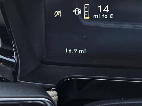 New 2026 Lincoln Corsair Premiere image 18