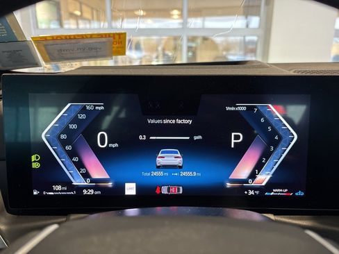 Used 2024 BMW 330i xDrive Sedan w/ Premium Package image 10