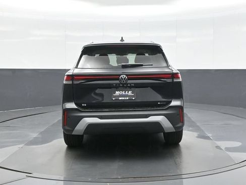 New 2026 Volkswagen Tiguan SE AWD/4WD image 6