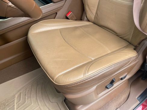 Used 2023 RAM 2500 Limited image 22