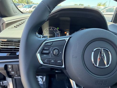 New 2026 Acura RDX SH-AWD image 18