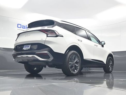 Certified 2025 Kia Sportage SX Prestige AWD/4WD image 48