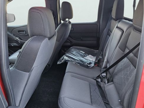 New 2026 Nissan Frontier SV w/ Tow Package image 15