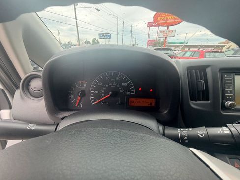 Used 2020 Nissan NV200 S FWD image 17