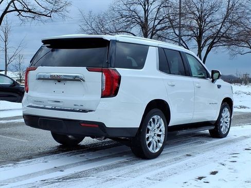 Used 2022 GMC Yukon SLE w/ Gmc Pro Safety Plus Package image 5