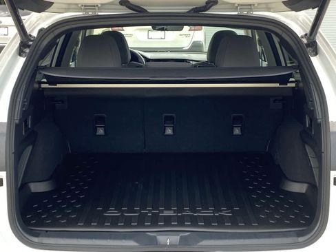 Used 2025 Subaru Outback Premium image 33