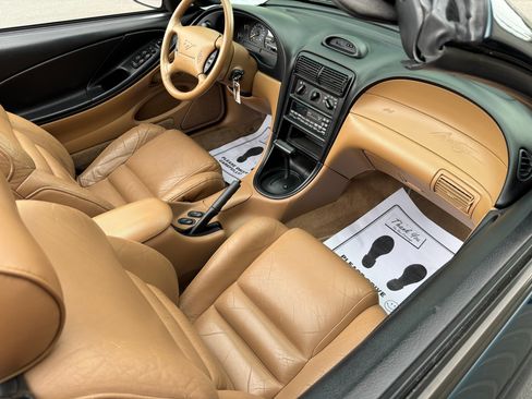 Used 1995 Ford Mustang GT image 21