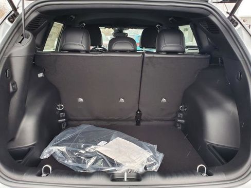 New 2026 Jeep Compass Limited image 25