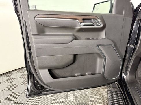 Certified 2026 GMC Sierra 1500 SLT AWD/4WD image 8
