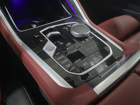 Used 2024 BMW X6 xDrive40i image 24