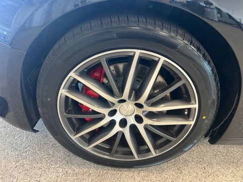 Used 2018 Maserati Ghibli S Q4 AWD/4WD image 11