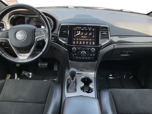 Used 2021 Jeep Grand Cherokee Trailhawk AWD/4WD image 10